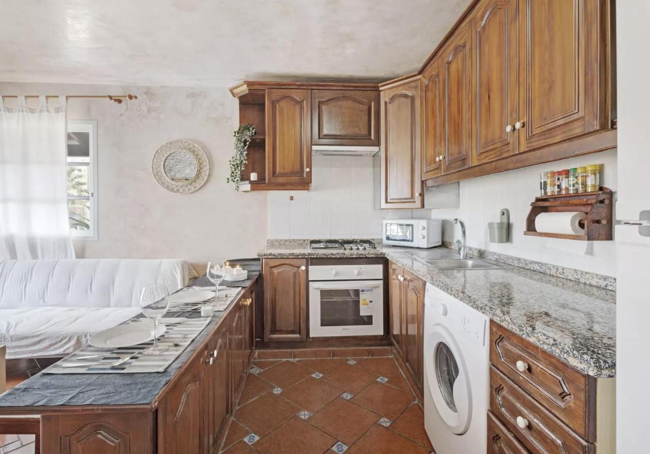 Graciosa Sunset Apartment Лос-Сілос Екстер'єр фото